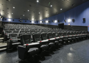 leadcom cinema seating installation STUDIO MOVIE GRILL